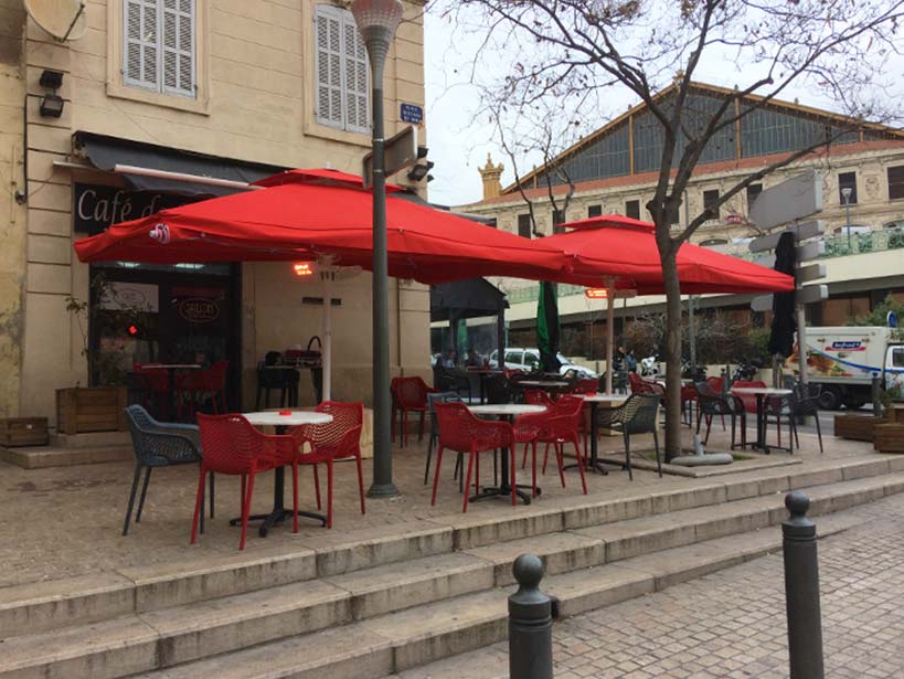 parasol caravita toulon